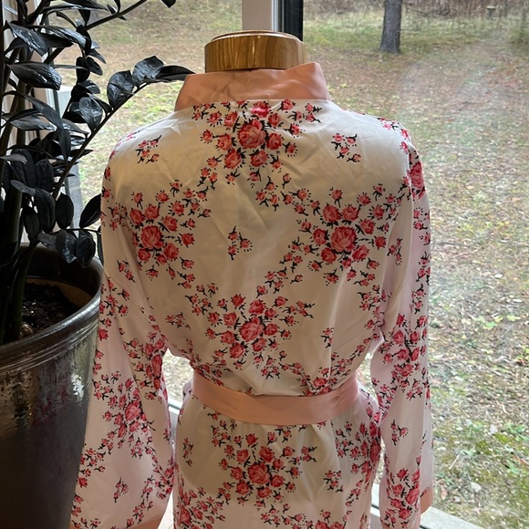 NWT Morgan Lane robe - Picture 8 of 13